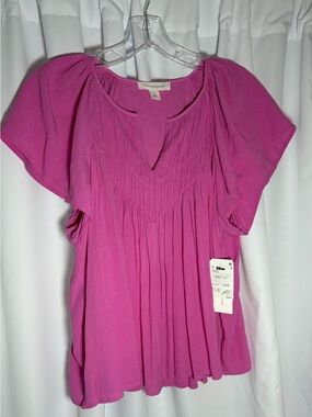 NWT TREASURE & BOND Pink V-Neck Flowy Blouse size S
